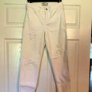 Abercrombie kids mom jean.